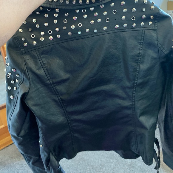Leather jacket - Picture 5 of 6
